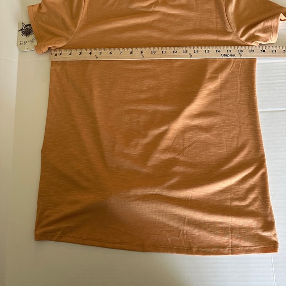 Thankful Pumpkin T-Shirt - Picture 6 of 9